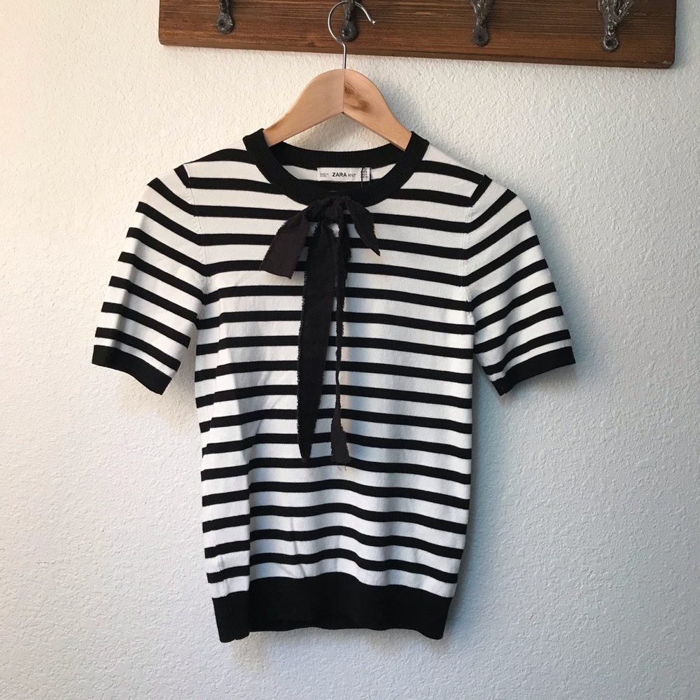 Zara Knit Sweater in Black and White